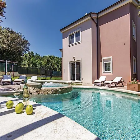 بيت للعطل Cozy In With Wifi