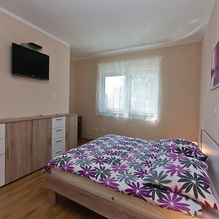 Cozy In With Wifi * بولا