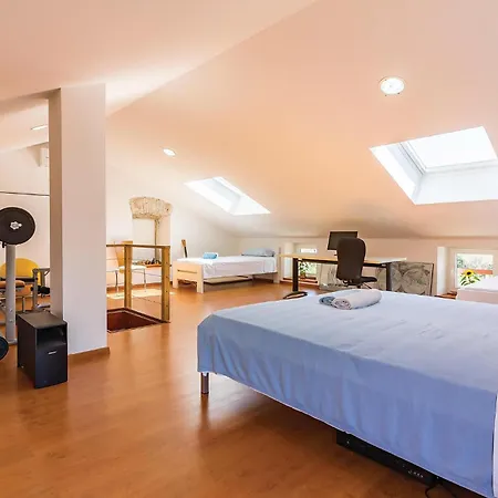 Ferienhaus Cozy In With Wifi Pula